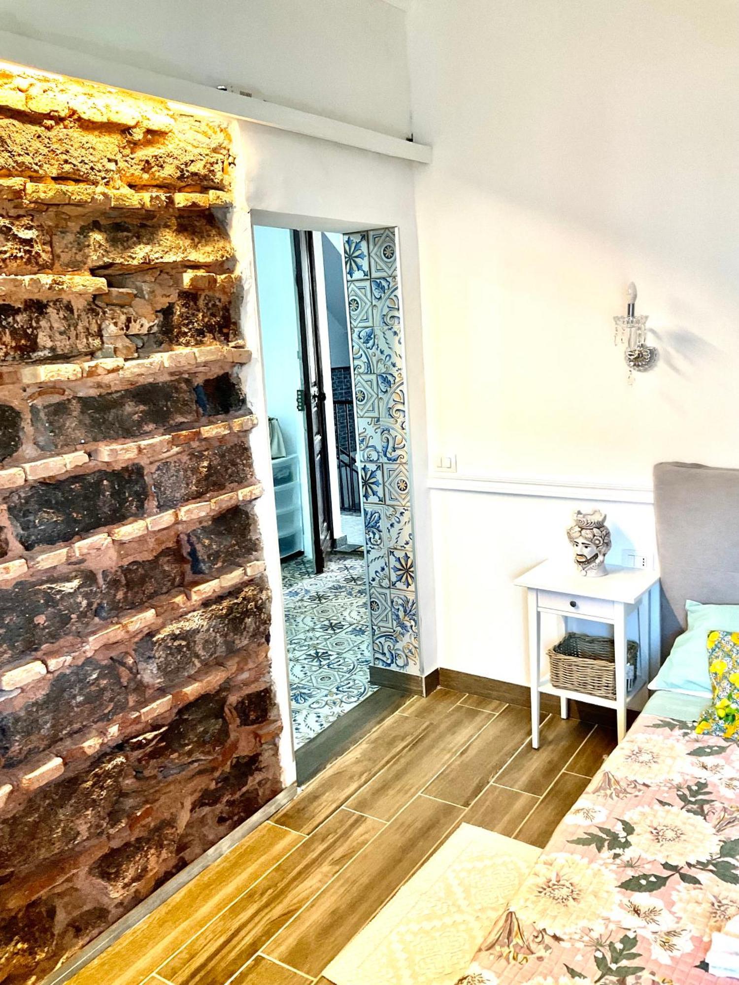 Mizzicahome Solemare Catania Exterior photo